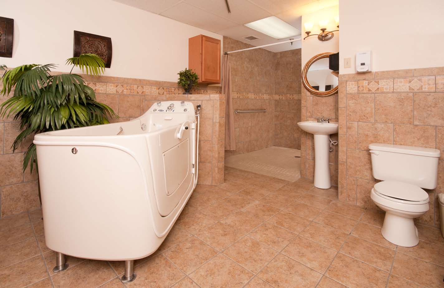 Gallery Valencia Hills Health & Rehabilitation